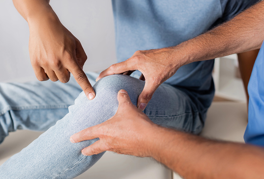 , Hip, Knee & Leg Pain, Marietta Pain Doctor - Premier Healthcare